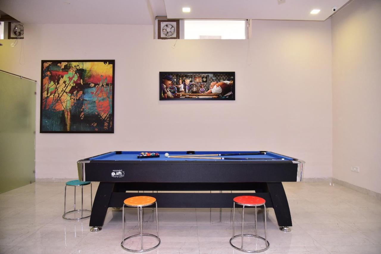 Arkaya Inn Γκουργκάον Εξωτερικό φωτογραφία